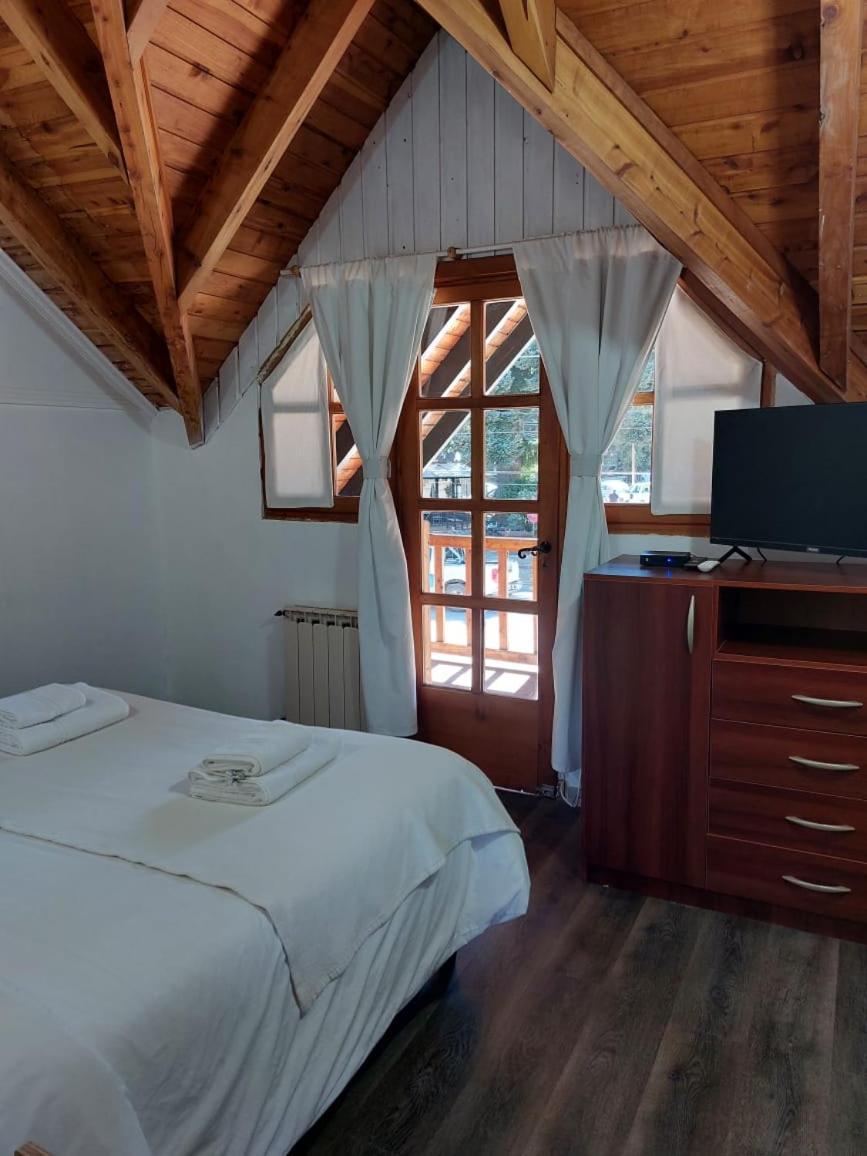 Los 3 Mosqueteros Otel Villa La Angostura Dış mekan fotoğraf